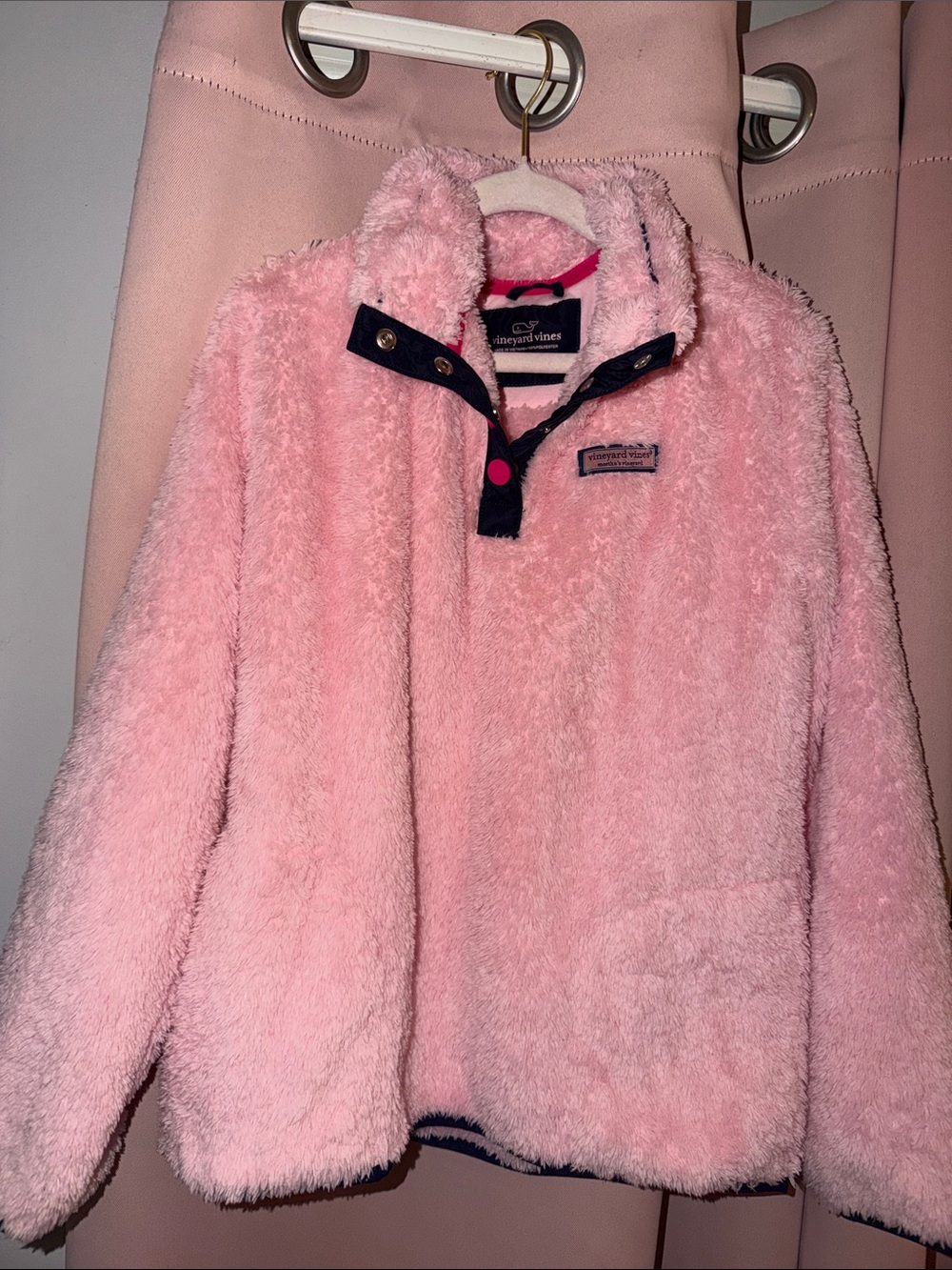 Vineyard Vines Girls Pink Sherpa Snap-Pullover with Navy Trim